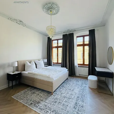 Stilvoller Altbau Zentral
