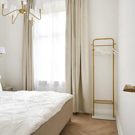 Apartment Stilvoller Altbau Zentral Magdeburg